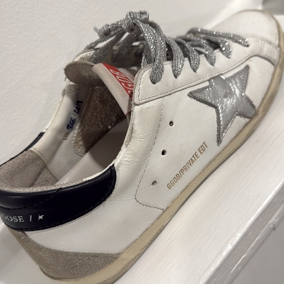 Golden Goose sz 38 - Picture 5 of 9